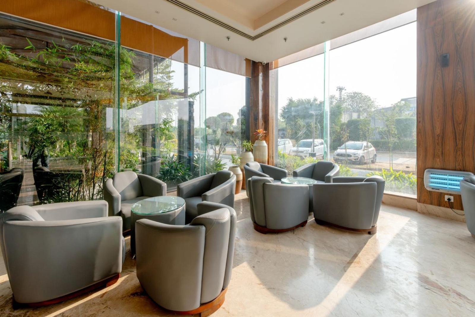 Grand Xenia Hotel Ajmer Exterior photo